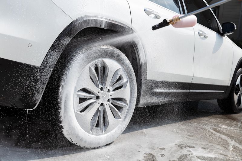 Is It Safe to Pressure Wash your Engine? - Giraffe Tools