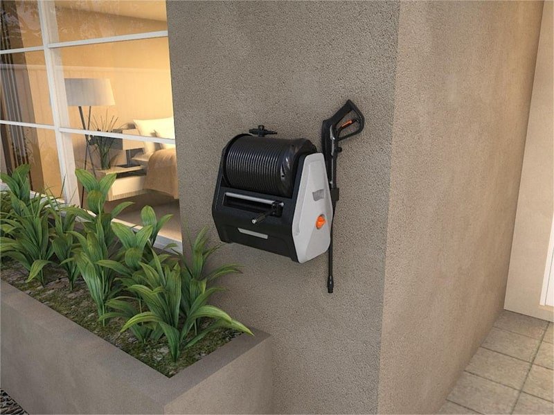 Pressure Water Storage and Use During the Winter - Giraffe Tools