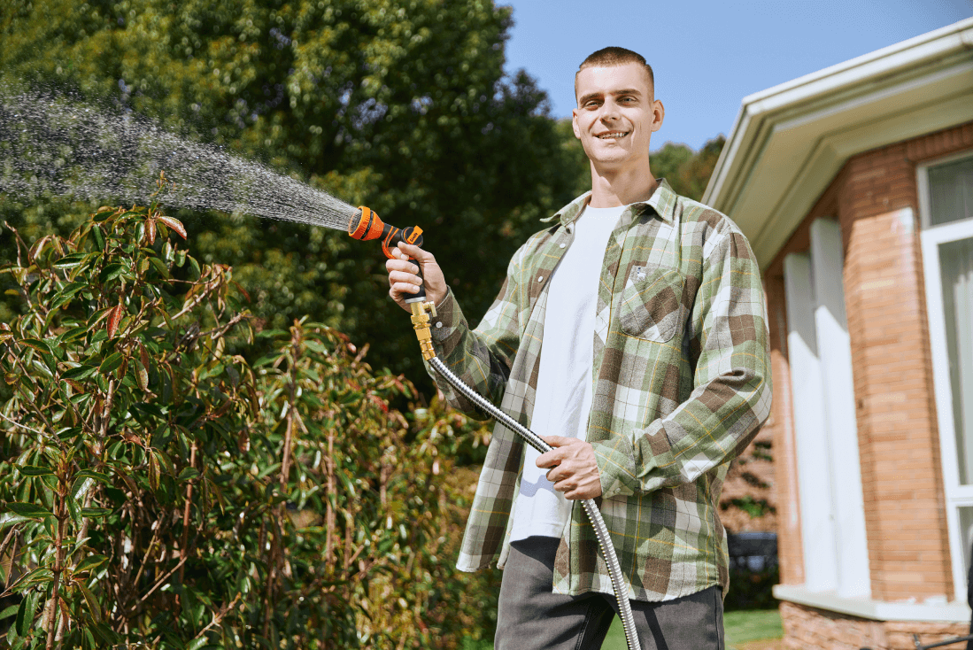 Giraffe Tools Retractable Garden Hose Reels