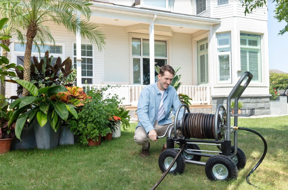 Giraffe Tools Garden Hose Reel