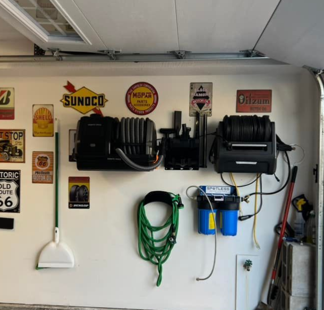 Giraffe Tools Garage Tools