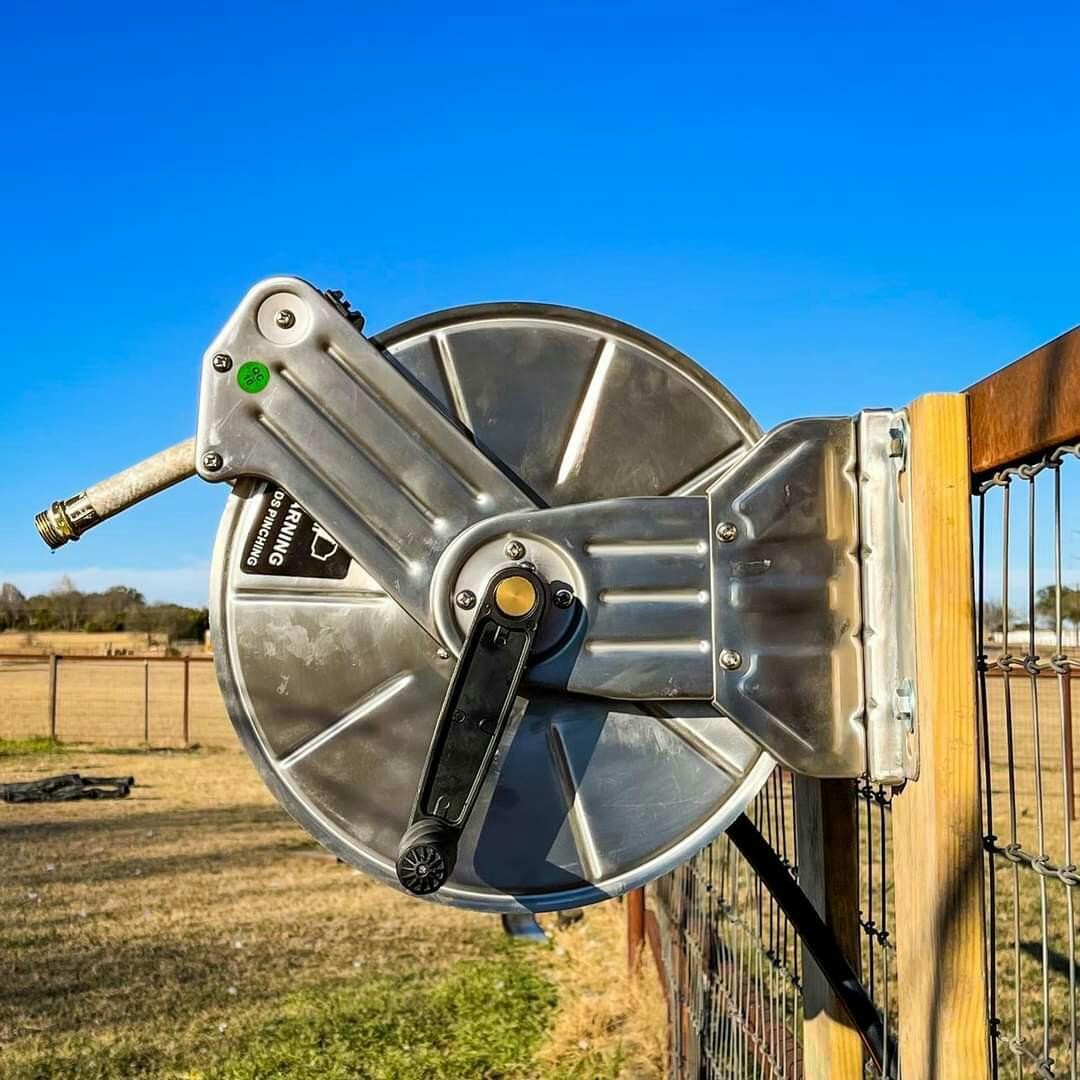 Giraffe Tools Wall Mounted Hose Reel