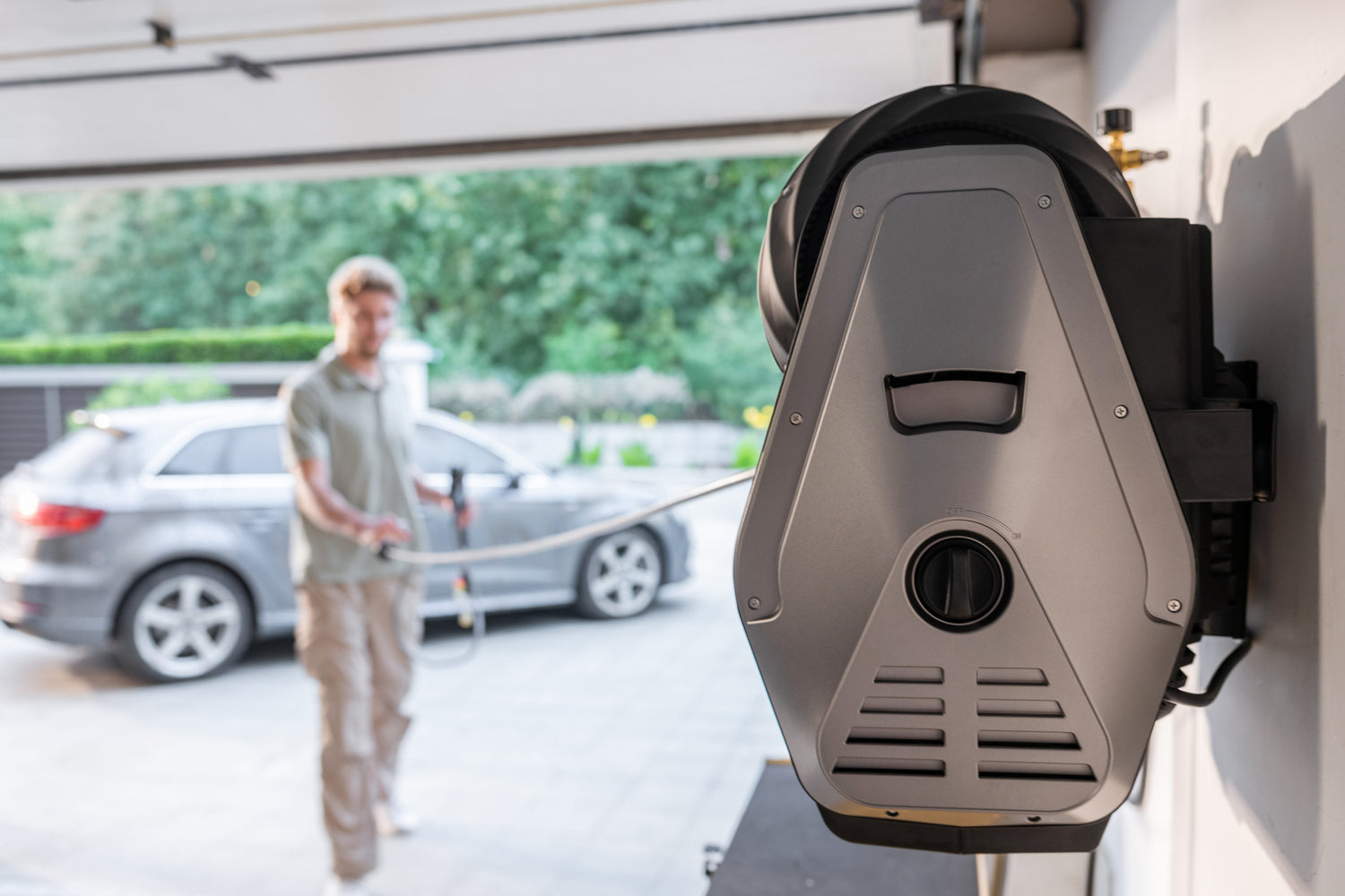 Creative Garage Setup Ideas Using Giraffe Tools Pressure Washers and Retractable Hose Reels