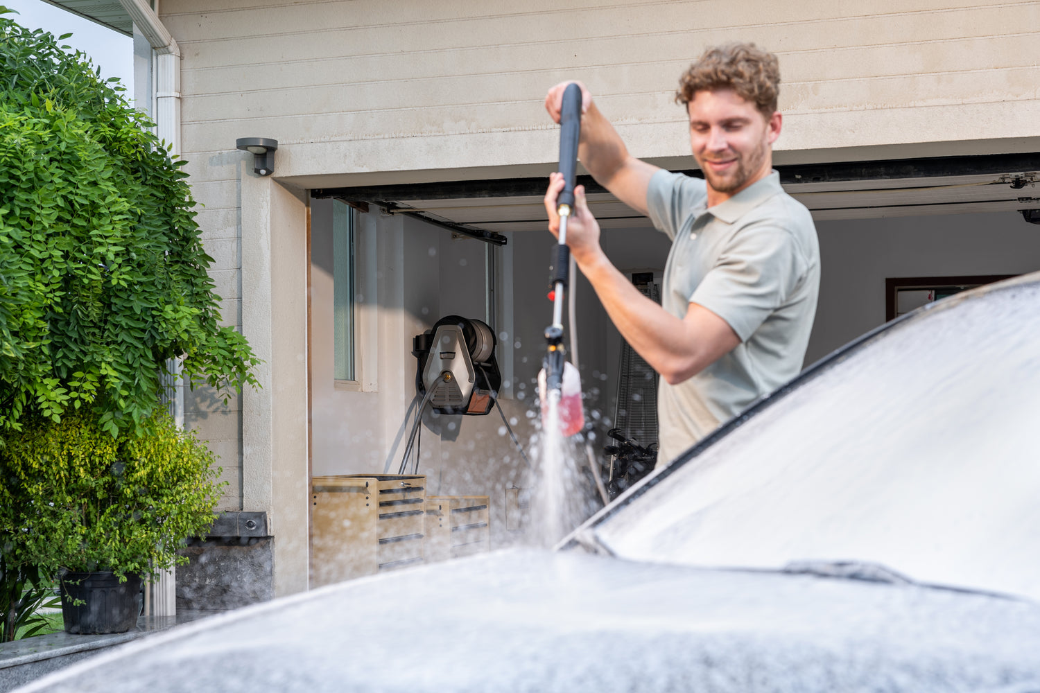 How to Pressure Wash a Car at Home: Easy Steps for a Sparkling Finish