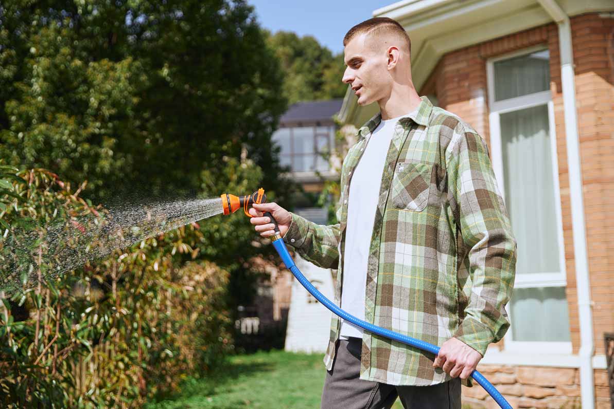 Need a Garden Hose? Here is How to Choose. - Giraffe Tools