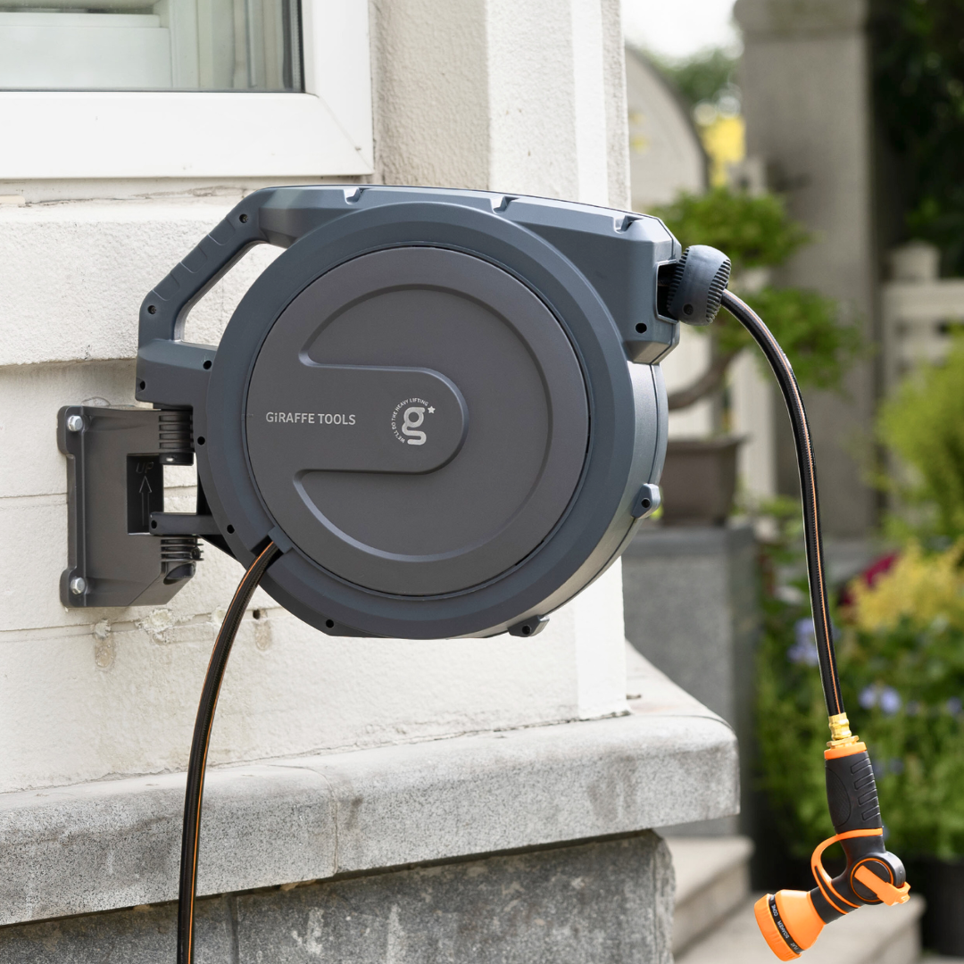 Retractable Garden Hose Reel 1/2in 78ft | Giraffe Tools Retractable Garden Hose Reel 1/2in 78ft | Giraffe Tools